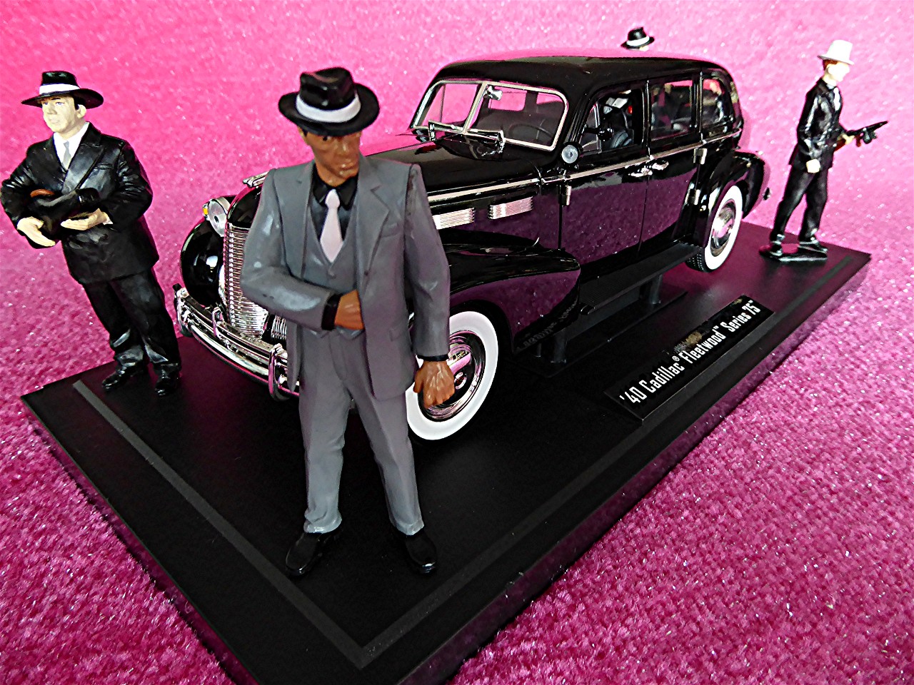 Ax203 Jada Toys 1/18 1:18 Cadillac Fleetwood Series 75 Le Parrain 1940
